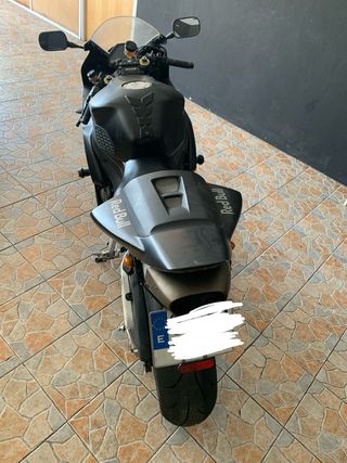 Honda CBR 1000RR 2004 -  matrícula española