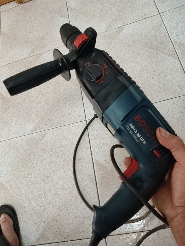 Martillo Bosch GBH 2-26 DFR