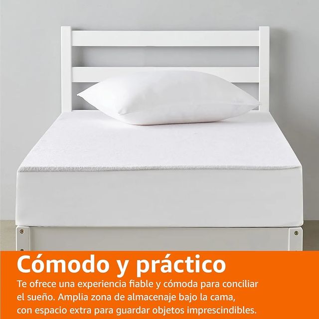 Cama individual blanca de madera con cabecero