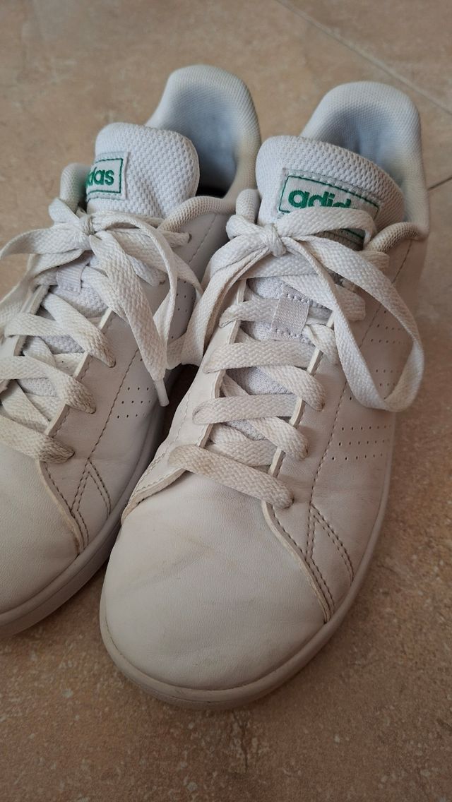 Zapatillas Adidas blancas Niño/niña talla 35
