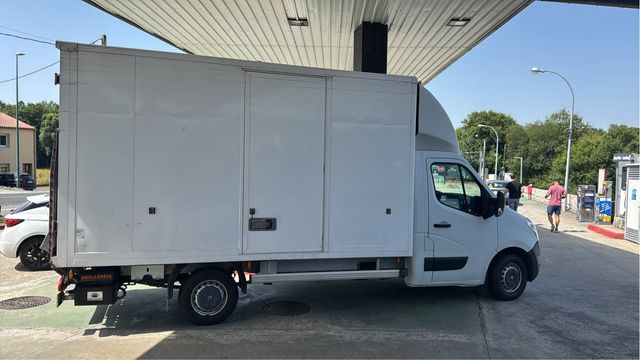 camion con tranpilla perfecro para mudanzas