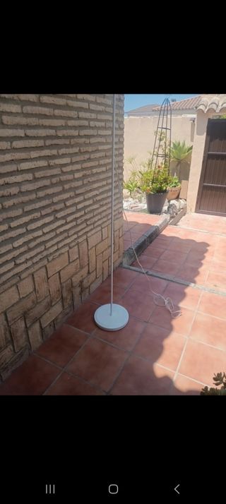 Lámpara pie blanca - Moderna