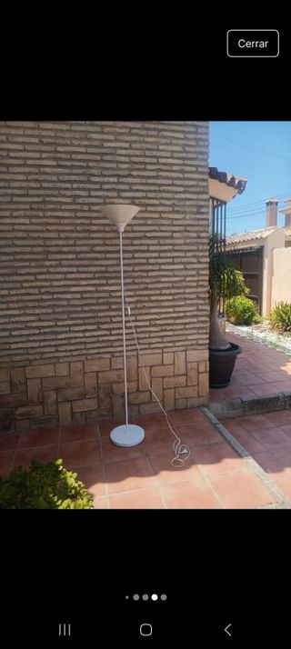 Lámpara pie blanca - Moderna