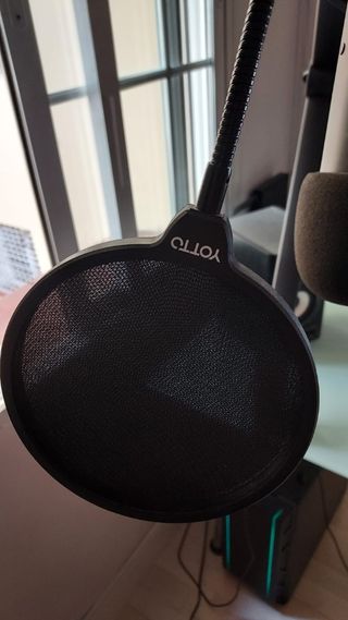 Micrófono Blue Yeti USB con pata