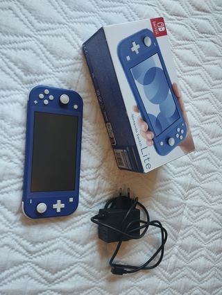 Nintendo Switch Lite blu