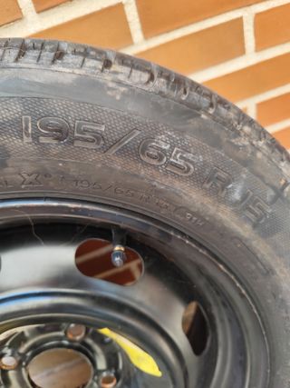 Rueda repuesto Michelin 195/65 R15 sin usó