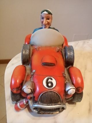 Auto da corsa vintage salvadanaio ceramica