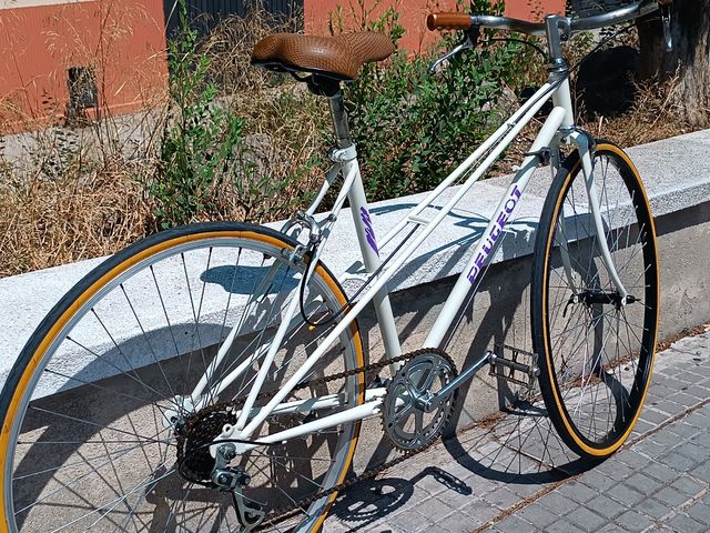 Bicicleta Peugeot clásica