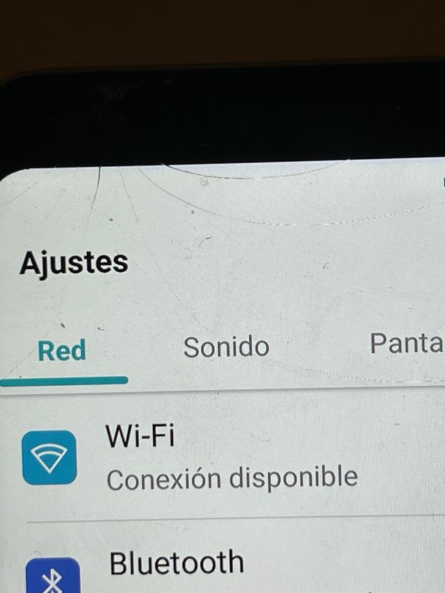 LG Q6a - Smartphone en buen estado