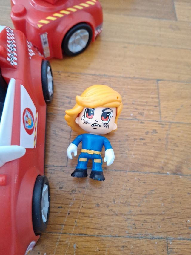 Juguete Pin y Pon action bomberos