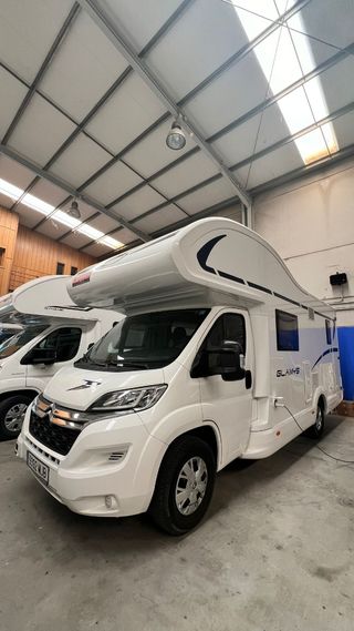 Autocaravana Glamys 222 de 7 plazas