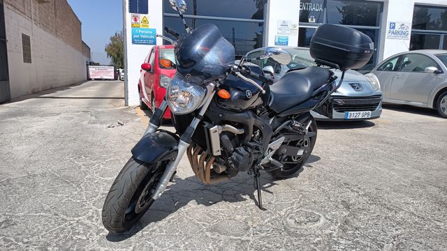 YAMAHA FZ6 2005