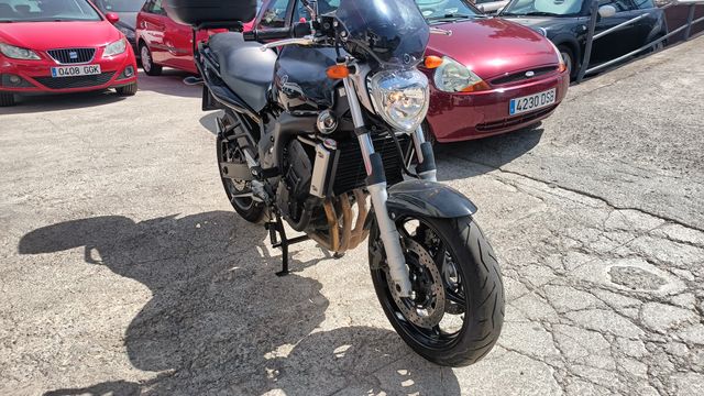 YAMAHA FZ6 2005