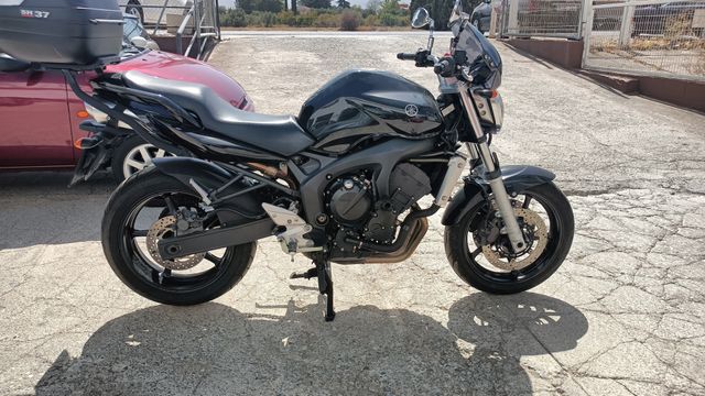 YAMAHA FZ6 2005