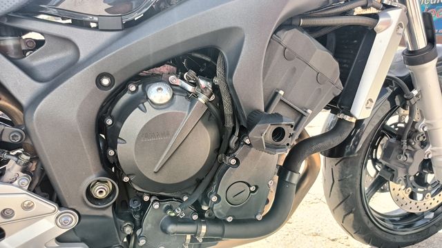 YAMAHA FZ6 2005
