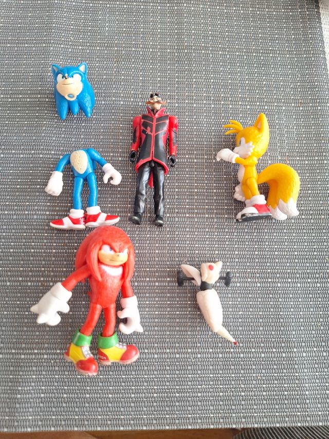 5 Figuras Sonic. Sonic roto