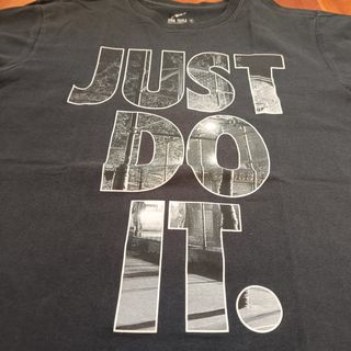 T-Shirt Nike Just Do It nera
