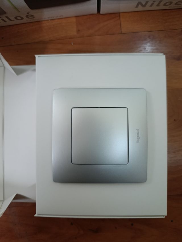 7 interruptores Niloé - nuevos