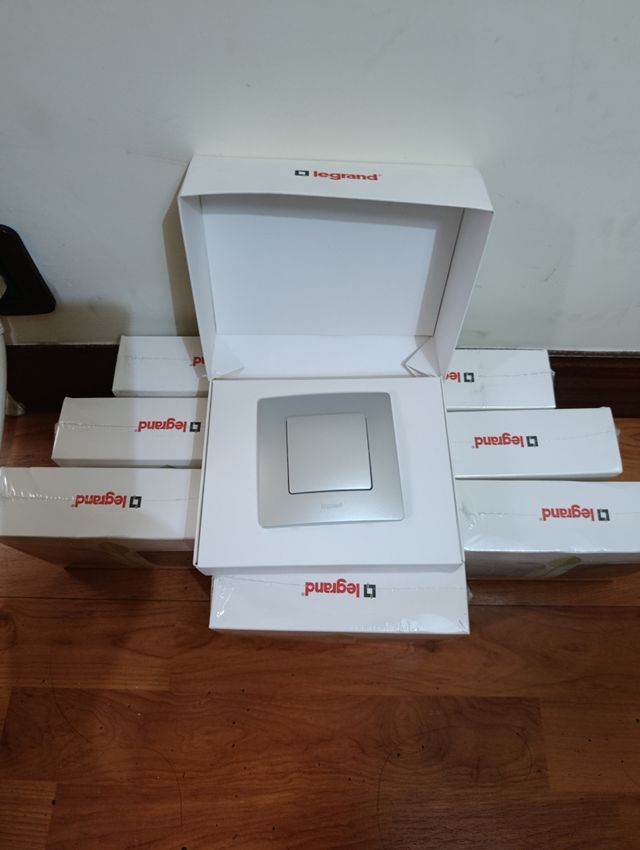 7 interruptores Niloé - nuevos