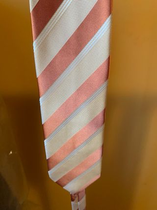 Corbata rayas naranjas