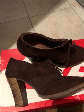 Zapatos tacón marrón - talla 36