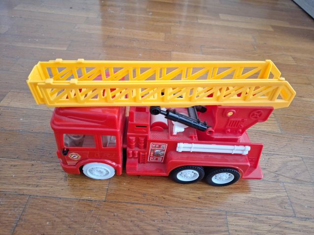 Camión de bomberos juguete