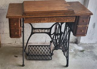 Macchina da cucire Singer vintage del 1911