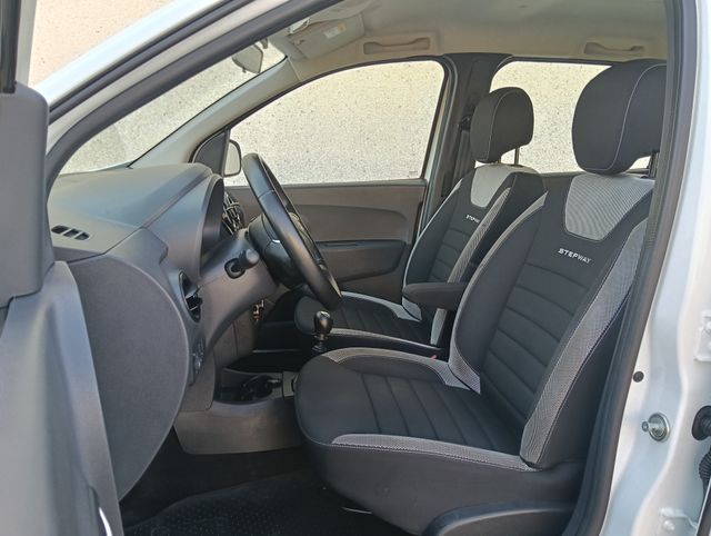 Dacia Lodgy Stepway Comfort 85kW115CV 7Pl