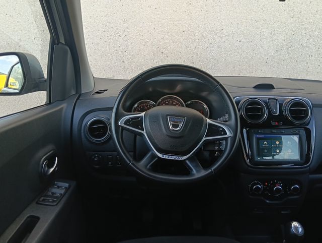 Dacia Lodgy Stepway Comfort 85kW115CV 7Pl