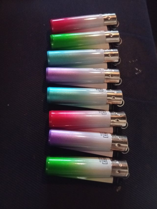 Caja Encendedores Clipper | Colores