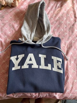 Sudadera Yale Pull&Bear - Talla S