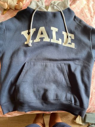 Sudadera Yale Pull&Bear - Talla S