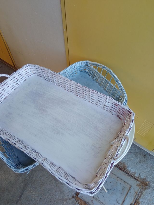 2 Cestas mimbre blanco-verde