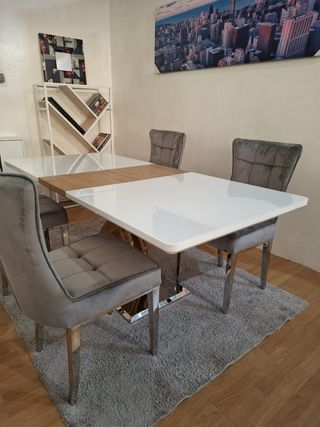 Mesa extensible moderna blanco-madera