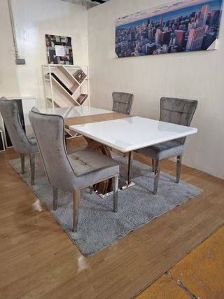 Mesa extensible moderna blanco-madera