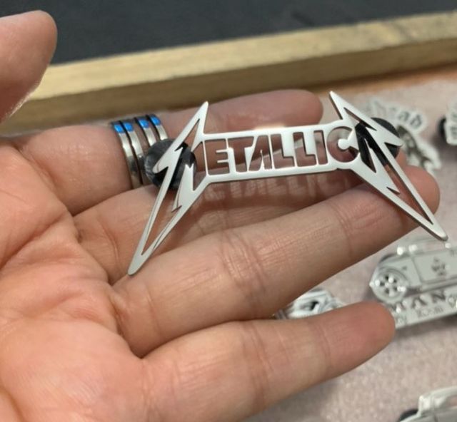 Pins Music Inox 4X20€