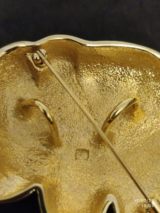 Spilla e fermafoulard