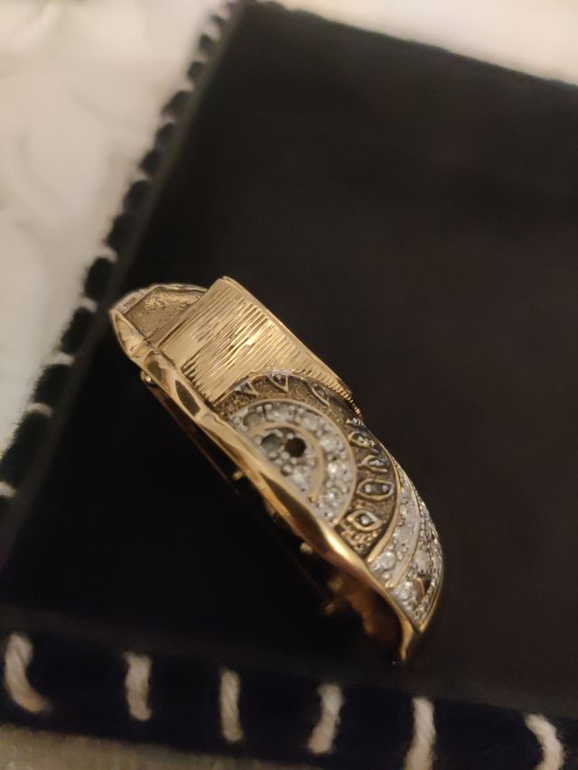 Spilla e fermafoulard