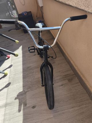 BMX Sunday Primer - Bicicleta