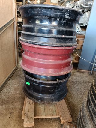 Llantas 15" - 17" nuevas y usadas