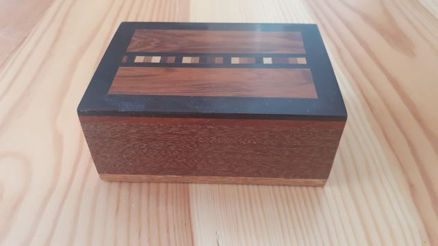 Cajita madera artesana