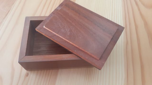 Cajita madera artesana