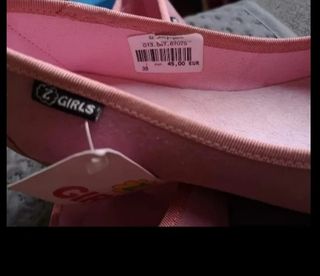 Manoletinas marca Girls a estrenar. 