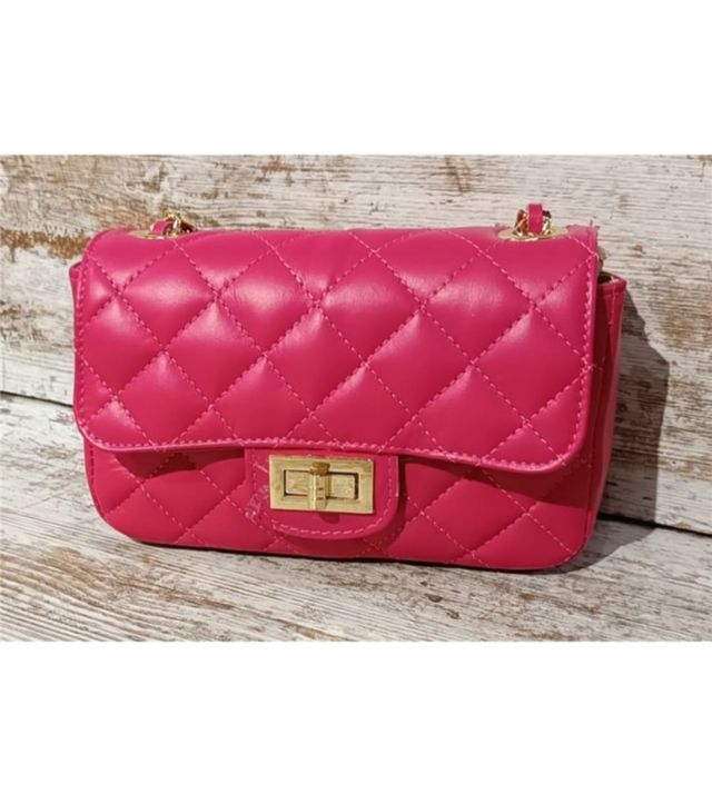 Bolso mediano acolchado piel