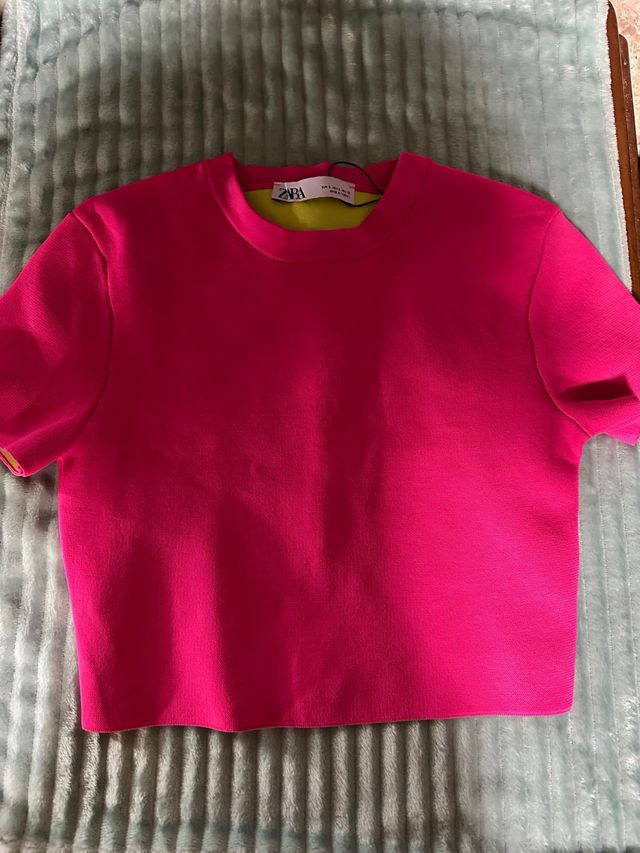 Conjunto Zara rosa - Top y falda