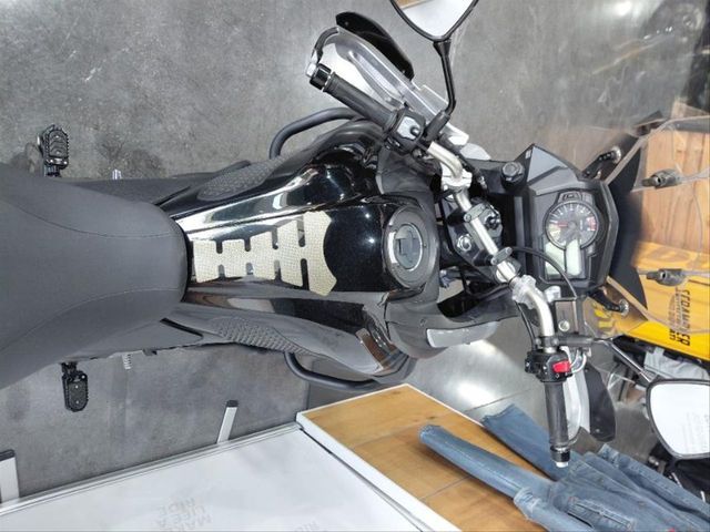 Suzuki V-Strom 650 XT ABS