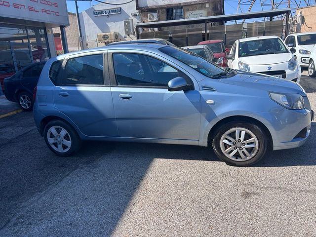 Chevrolet Aveo 2012