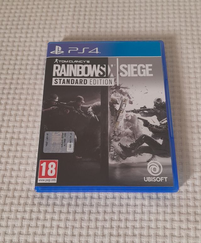 Rainbow Six Siege PS4 - Standard Edition