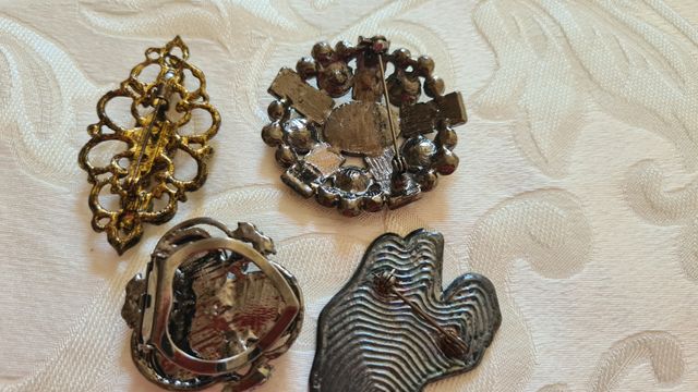 Lotto 4 Spille Vintage Chic