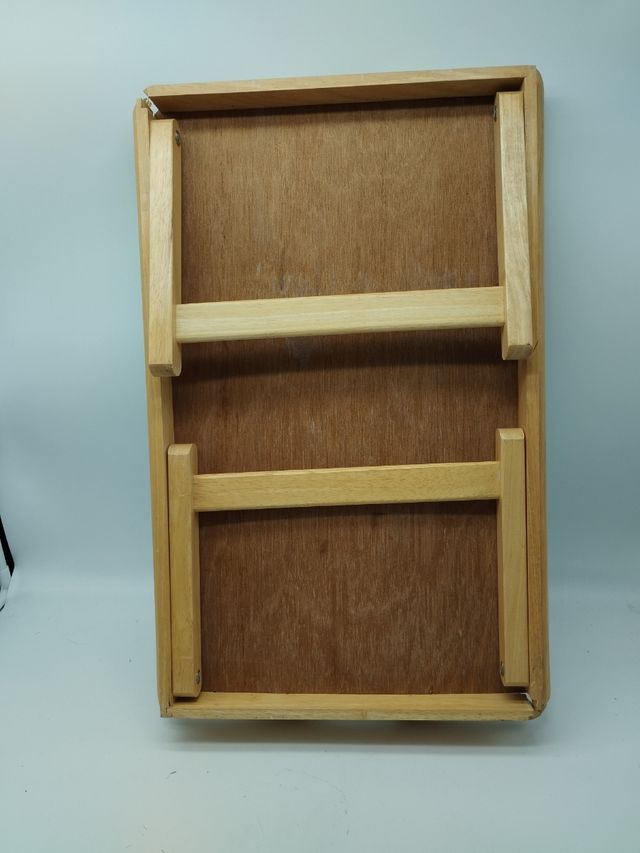 Bandeja plegable de madera